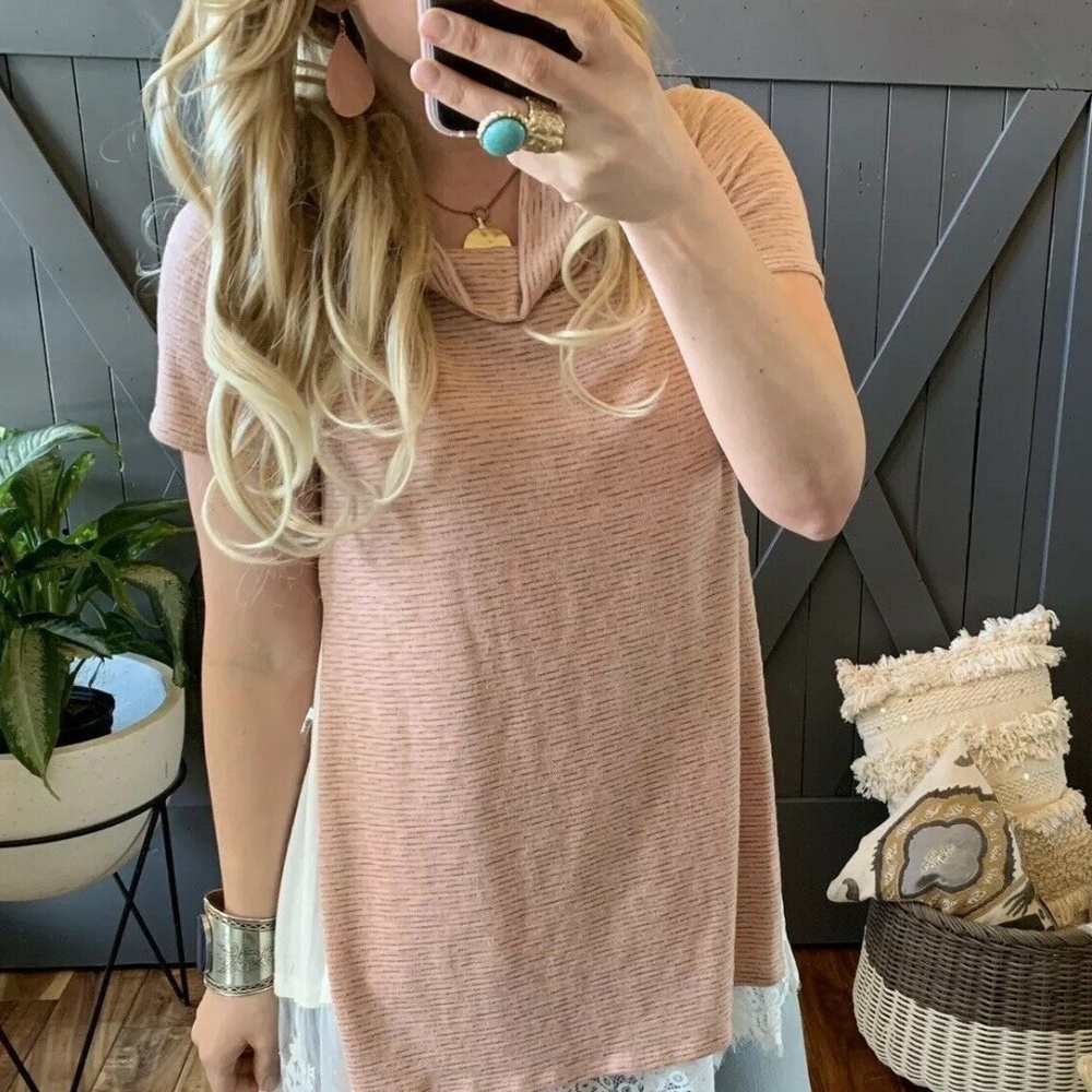 Boutique Pink Mock Neck Hi Low Summer Knit Top - Picture 2 of 7